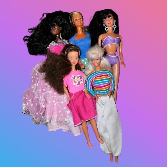 Vintage Lot of 27 1990s Barbie Ken Barbie's Friends & Little Sister & Kelly Doll - Picture 4 of 6